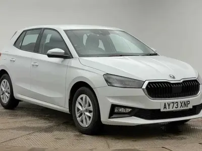 Used Skoda Fabia Comfort 2023 White Hatchback