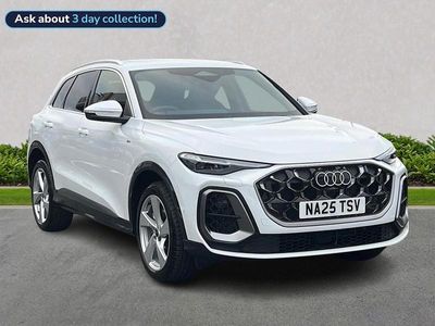 White Used 2025 Audi Q5 S-Line SUV | £44,678 (Expensive)