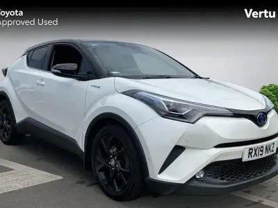 Used Toyota C-HR 122 HP (89 kW) 2019 White SUV