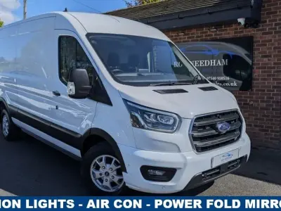 Używany Ford Transit Limited 185 KM (136 kW) 2022 Biały Van