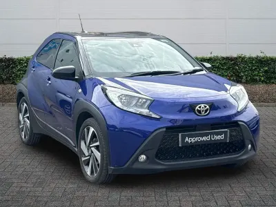 Used Toyota Aygo X 72 HP (52 kW) 2023 Blue SUV