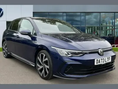 Used VW Golf VIII R-line 150 HP (110 kW) 2023 Atlantic blue metallic Hatchback