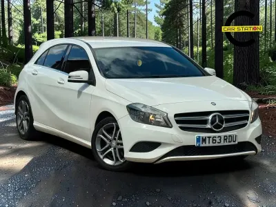 Used Mercedes A180 120 HP (88 kW) 2013 White Hatchback