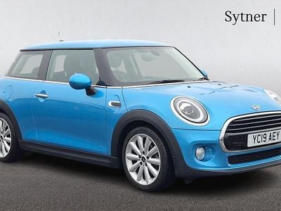 Blue Used 2019 Mini Cooper Classic Hatchback | £12,500 (Good price)