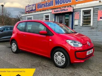 Used VW up! move up! 60 HP (44 kW) 2015 Red Hatchback
