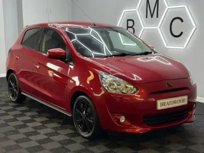 Used Mitsubishi Mirage 79 HP (58 kW) 2015 Red Hatchback