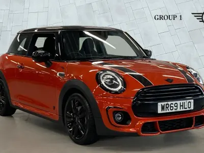 Usado Mini Cooper Sport 136 CV (100 kW) 2019 Naranja Utilitario