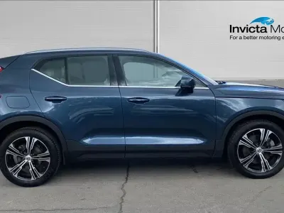 Used Volvo XC40 Inscription 262 HP (192 kW) 2021 Blue SUV
