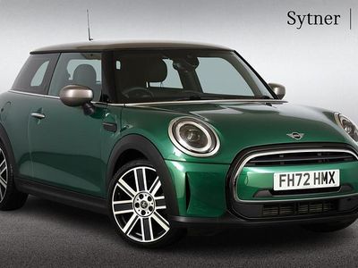 Begagnad Mini Cooper Exclusive 134 HK (98 kW) 2023 Grön Halvkombi