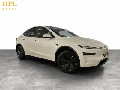 Used Tesla Model Y Long Range RWD 250 kW (340 HP) 2025 White SUV