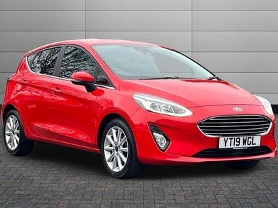 Used Ford Fiesta Titanium 100 HP (73 kW) 2019 Race red Hatchback