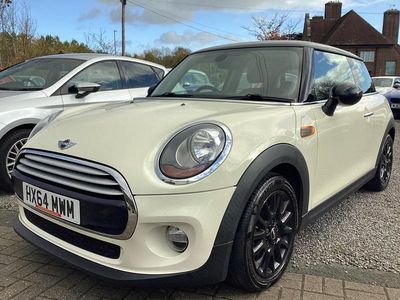 White Used 2014 Mini Cooper Hatch Hatchback | £5,399 (Fair price)