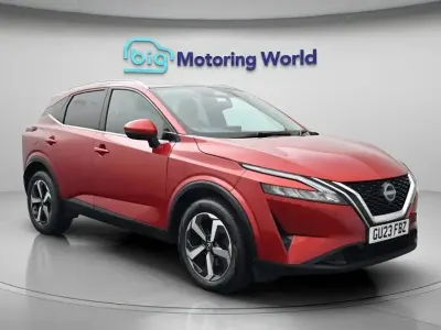 Used Nissan Qashqai N-Connecta 158 HP (116 kW) 2023 Red SUV