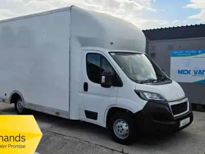 Used Peugeot Boxer 165 HP (121 kW) 2020 White Van