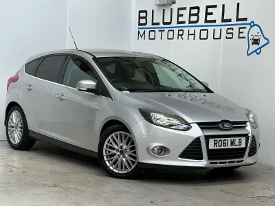 Used Ford Focus Zetec 2011 Silver Hatchback