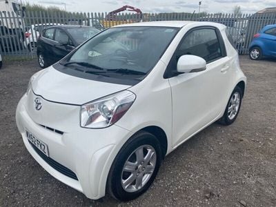 Toyota iQ