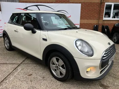 Used Mini One D Hatch 95 HP (69 kW) 2014 White Hatchback