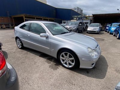Mercedes C180