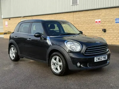 Used Mini Cooper D 2013 Black Hatchback