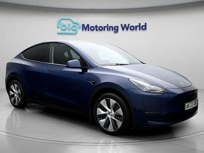 Begagnad Tesla Model Y Long Range AWD 378 kW (514 HK) 2022 Blå SUV
