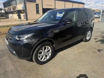 Used Land Rover Discovery SE 2020 Black SUV