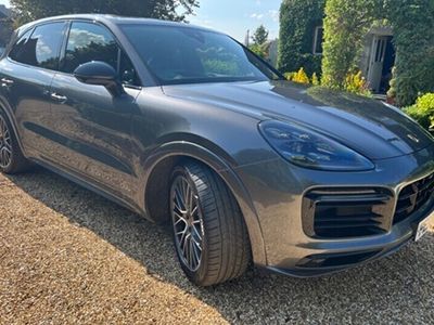 Porsche Cayenne S E-Hybrid