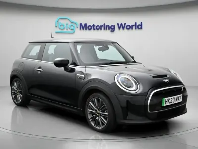 Used Mini Cooper S Hatch 135 kW (184 HP) 2023 Black Hatchback