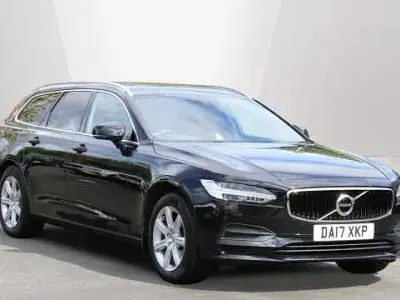 Used Volvo V90 Momentum 190 HP (139 kW) 2018 Black Estate