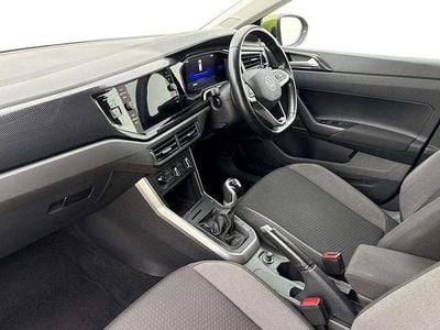 Used VW Taigo Life 95 HP (69 kW) 2023 Green SUV