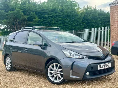 Used Toyota Prius+ 136 HP (100 kW) 2019 Grey MPV