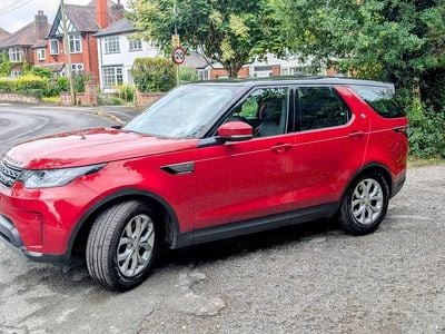 Land Rover Discovery 5