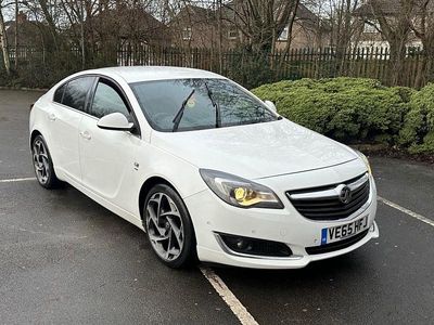 White Used 2015 Vauxhall Insignia SRi Hatchback | £2,895 (Good price)