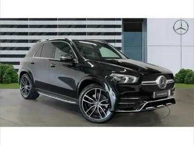 Käytetty Mercedes GLE400 AMG line 325 HP (239 kW) 2022 Musta Katumaasturi
