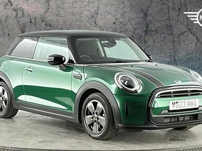 Used Mini Cooper Classic 134 HP (98 kW) 2023 Green Hatchback