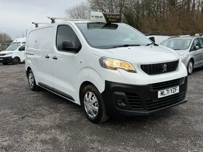 Usado Peugeot Expert 100 HP (73 kW) 2021 Branco Van