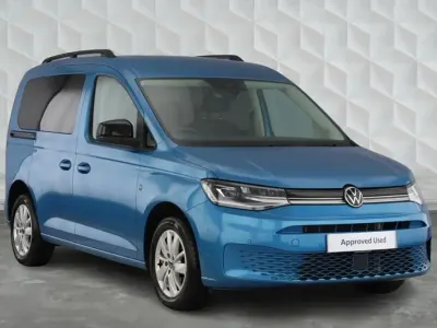 Used VW Caddy Life 120 HP (88 kW) 2023 Blue MPV