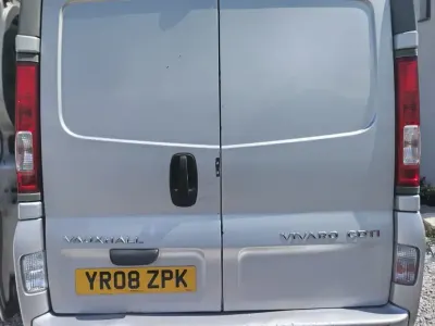 Used Vauxhall Vivaro Sportive 115 HP (84 kW) 2008 Silver MPV