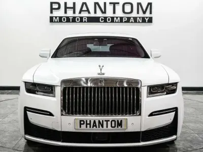 Used Rolls Royce Ghost 571 HP (419 kW) 2025 White Sedan