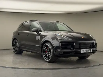 Begagnad Porsche Cayenne 460 HK (338 kW) 2022 Svart SUV