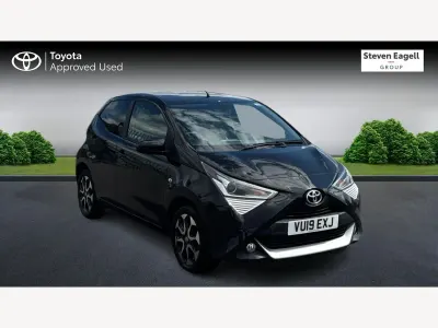 Used Toyota Aygo X-plore 72 HP (52 kW) 2019 Black Hatchback