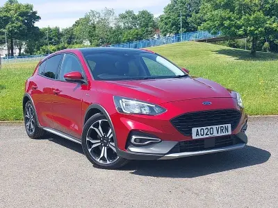 Used Ford Focus Active X 125 HP (91 kW) 2020 Red Hatchback