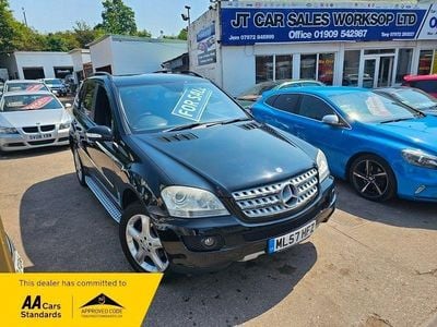 Black Used 2007 Mercedes ML320 SUV | £4,000 (Fair price)