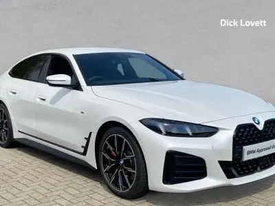 Begagnad BMW 420 Gran Coupé M Sport 181 HK (133 kW) 2025 Vit Sportkupé
