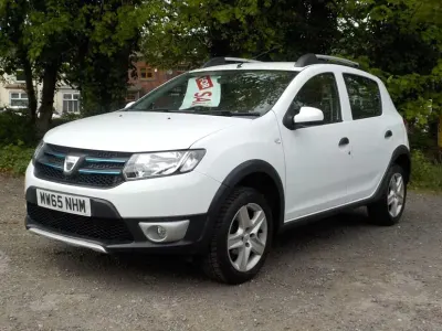 Begagnad Dacia Sandero Lauréate 2015
