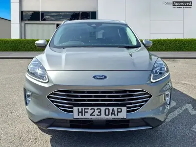 Używany Ford Kuga Titanium 2023 Srebrny SUV