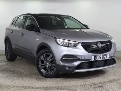 Used Vauxhall Grandland X Sport 130 HP (95 kW) 2019 Grey SUV