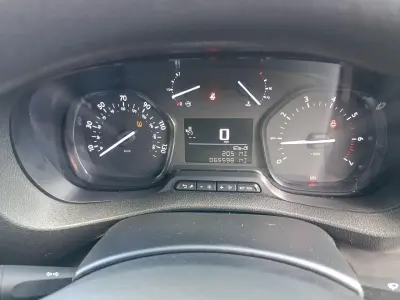 Used Citroën Dispatch 101 HP (74 kW) 2023 Grey MPV