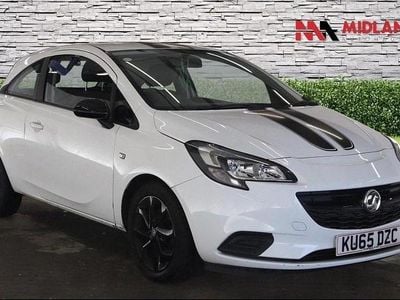 Used Vauxhall Corsa S 115 HP (84 kW) 2015 White Hatchback