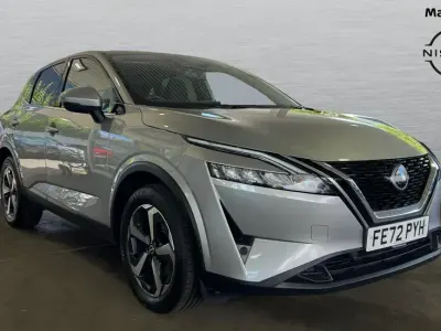 Used Nissan Qashqai N-Connecta 140 HP (102 kW) 2022 Silver SUV