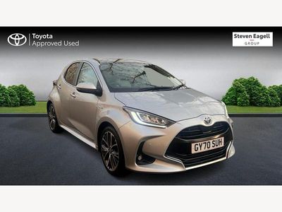Used Toyota Yaris Hybrid 116 HP (85 kW) 2020 Silver Hatchback